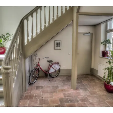 Am Grossen Waisenhaus