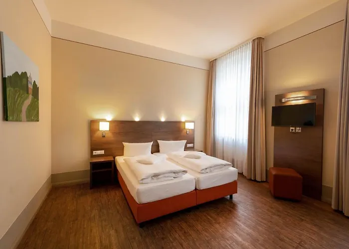 Am Grossen Waisenhaus Hotell Potsdam