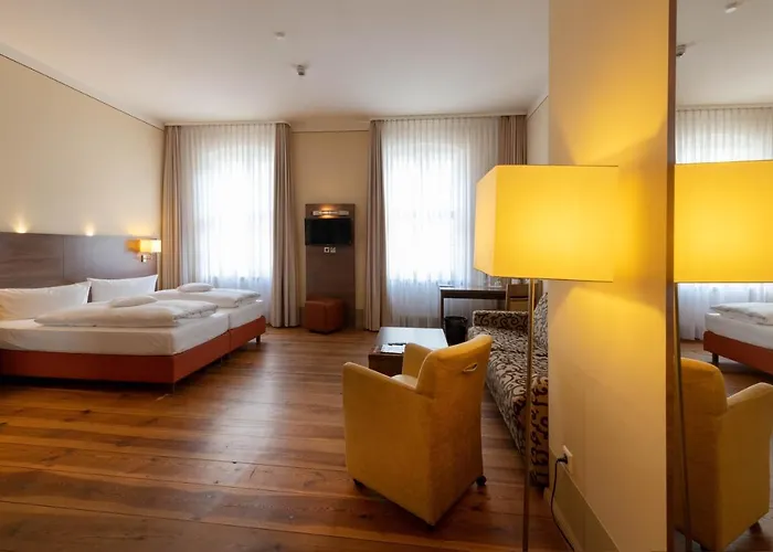 Am Grossen Waisenhaus 3*