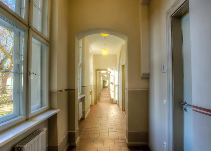 Am Grossen Waisenhaus Hotell